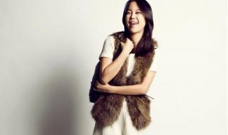 像中枪一样白智英